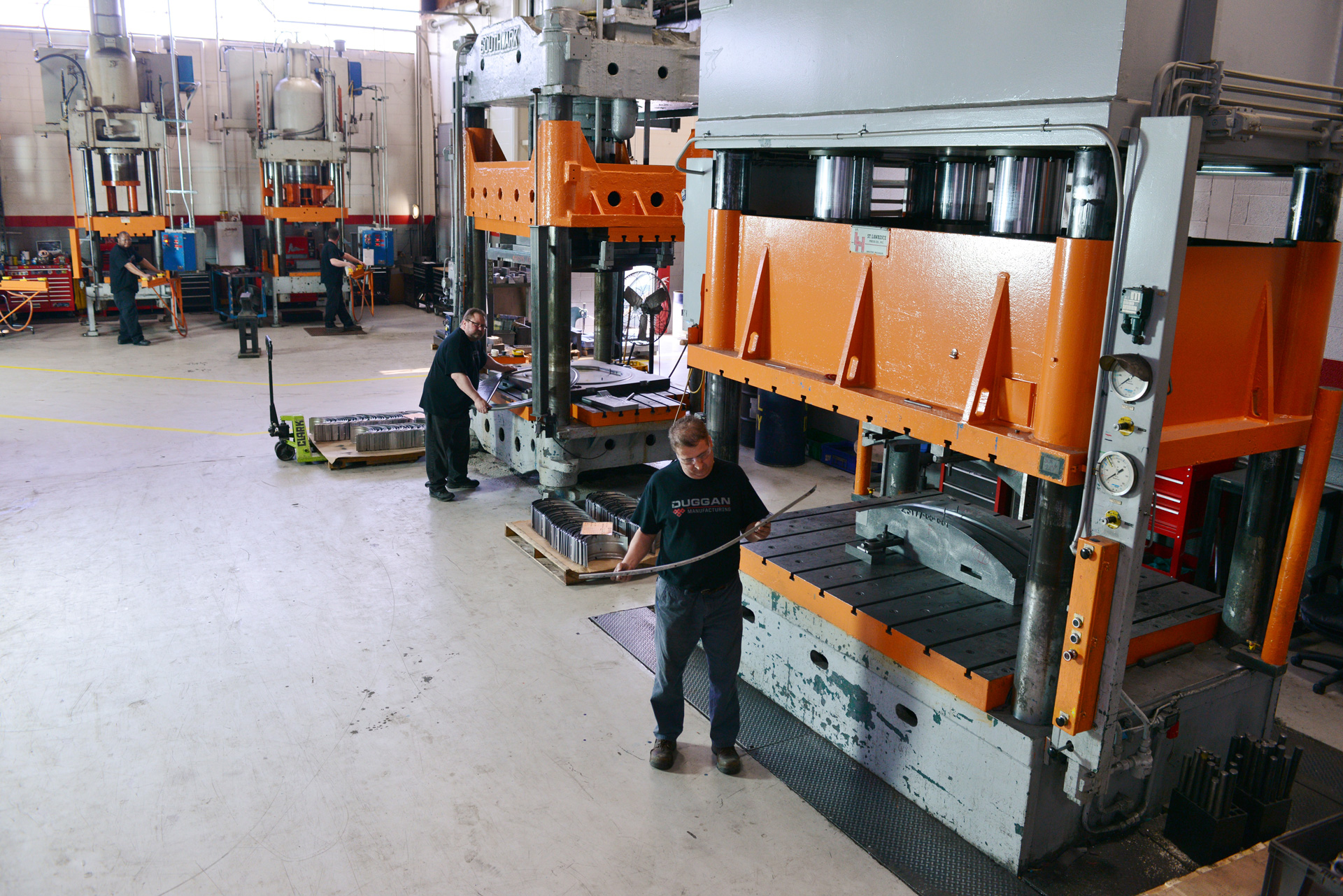 Cường độ thép là gì? Vì sao ảnh hưởng trực tiếp đến dập – hàn – độ bền