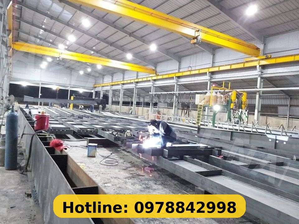 Thép tấm SS400 HR/PO cho kết cấu hàn – Phẳng đẹp, cắt oxy/plasma mượt, giao 2–5 ngày | Đài Tín