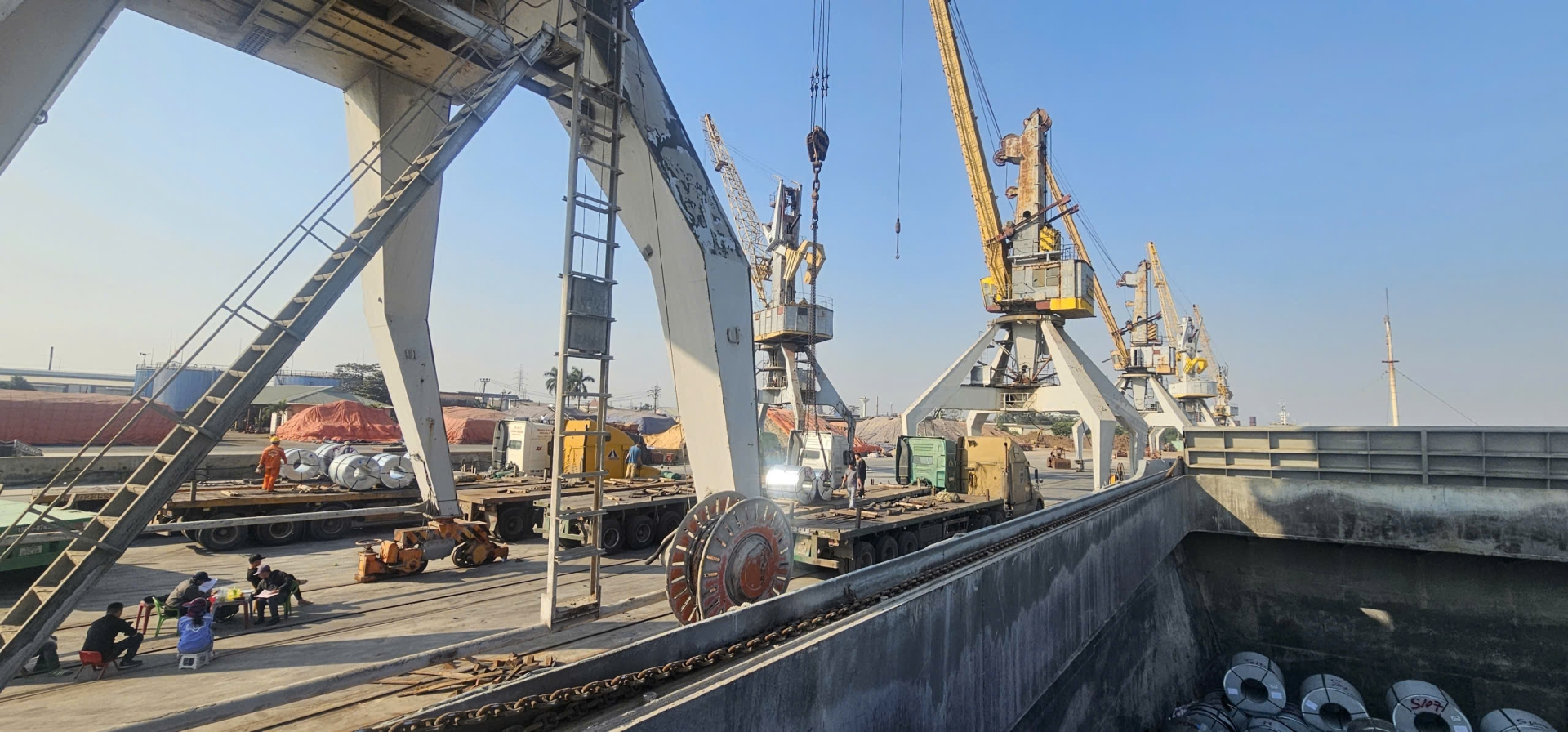 Giá thép hôm nay: Thế giới nhích lên vùng cao 5 tháng – Đài Tín cảnh báo 3 rủi ro “đội giá” mà phòng mua hàng hay bỏ sót