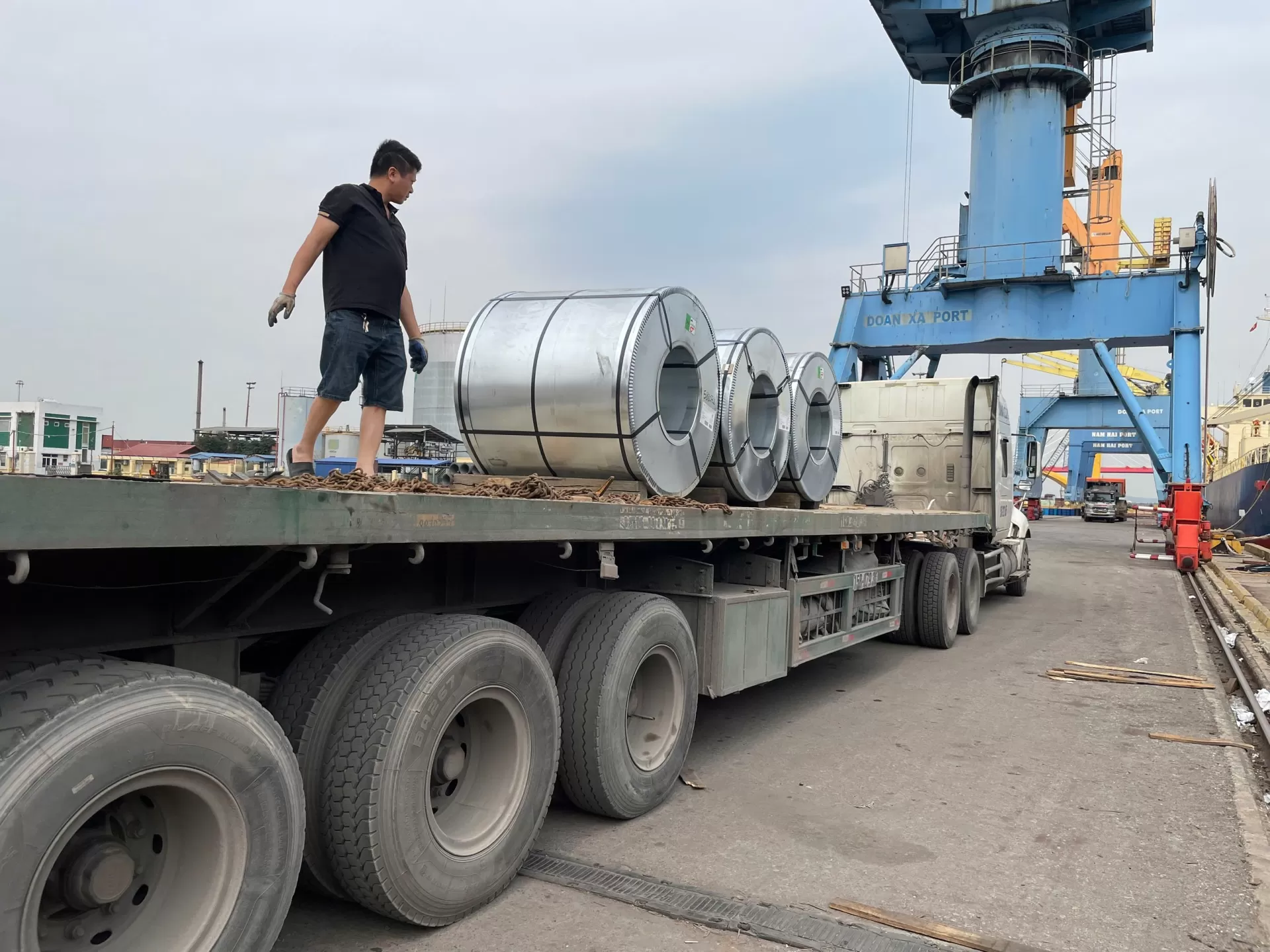 Chi phí đầu vào tăng cao, nhà máy giảm nhận đơn để giữ giá – Đặt hàng sớm để tránh đợt tăng tiếp theo